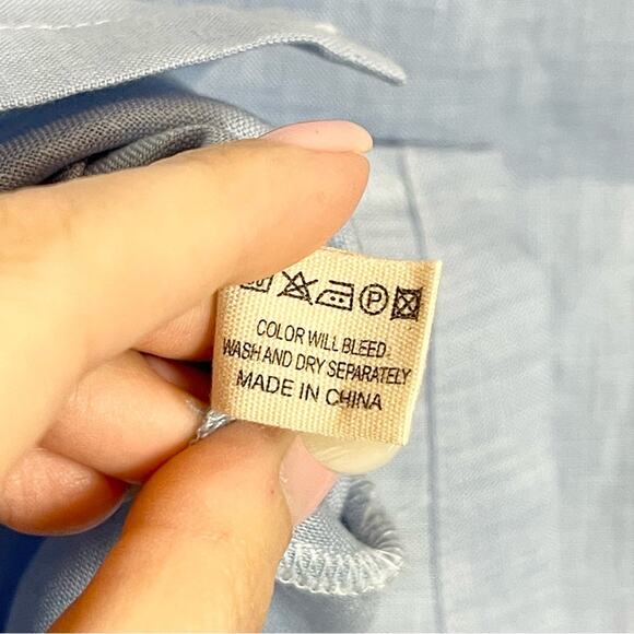 Lin Blanc Linen Top Blouse Long Sleeve Woman’s size 4 Blue - Picture 9 of 9